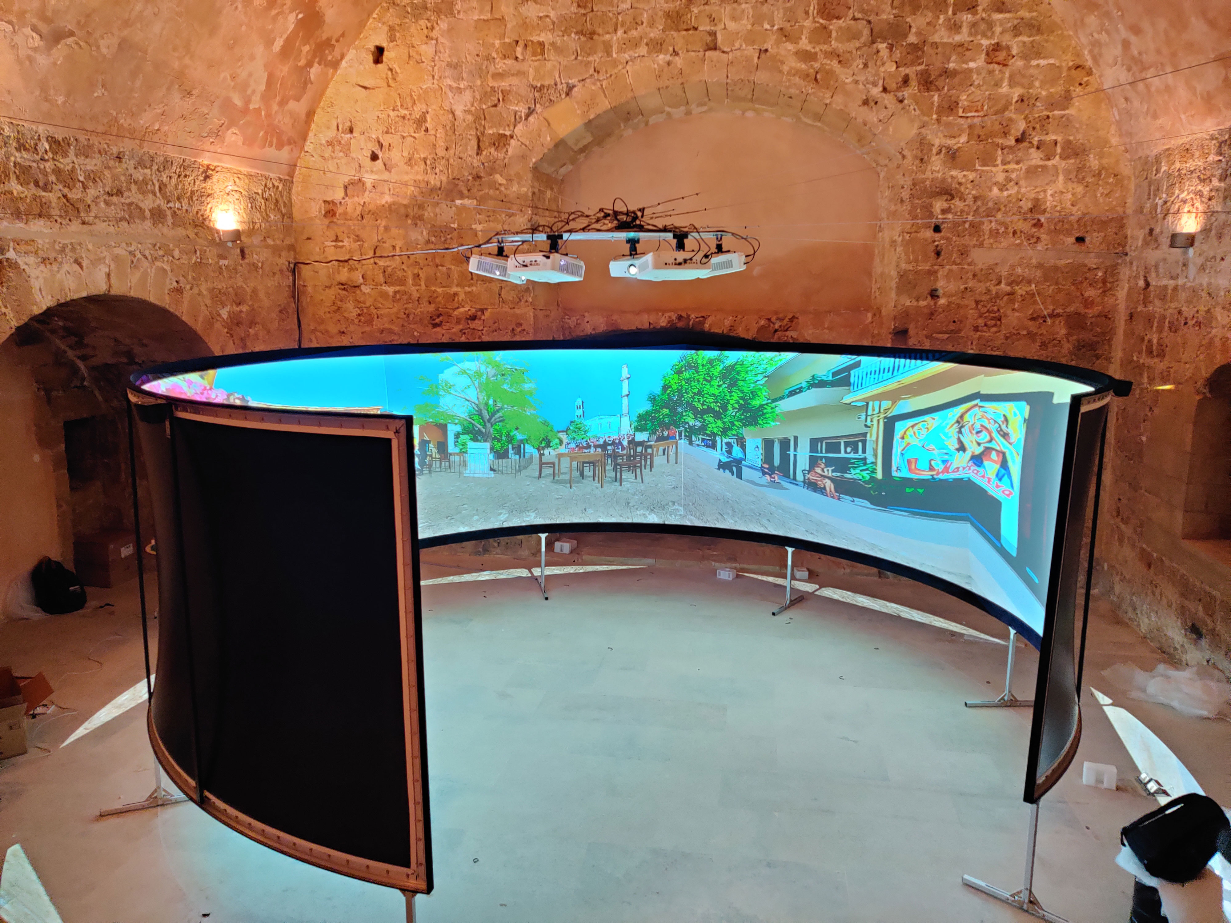 180 Degree Economy Simulation Projection Screen Curved Screen in 4m Diameter, Front Projection