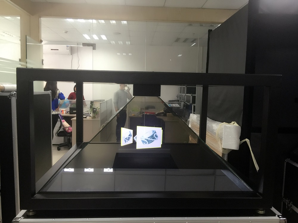 Full HD 360° Stunning 3D Holographic Pyramid Display Showcase for exhabition